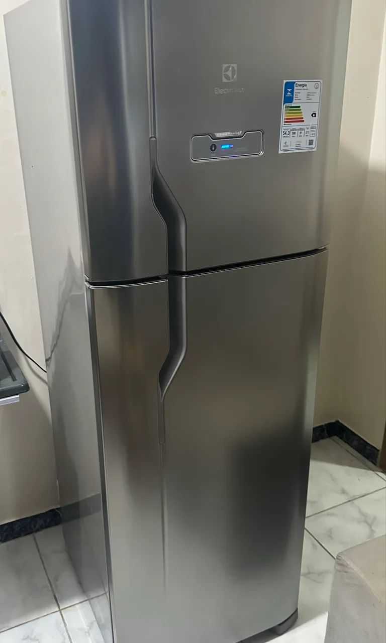 Geladeira Electrolux Frost Free 371L duplex cor inox  - Foto 2