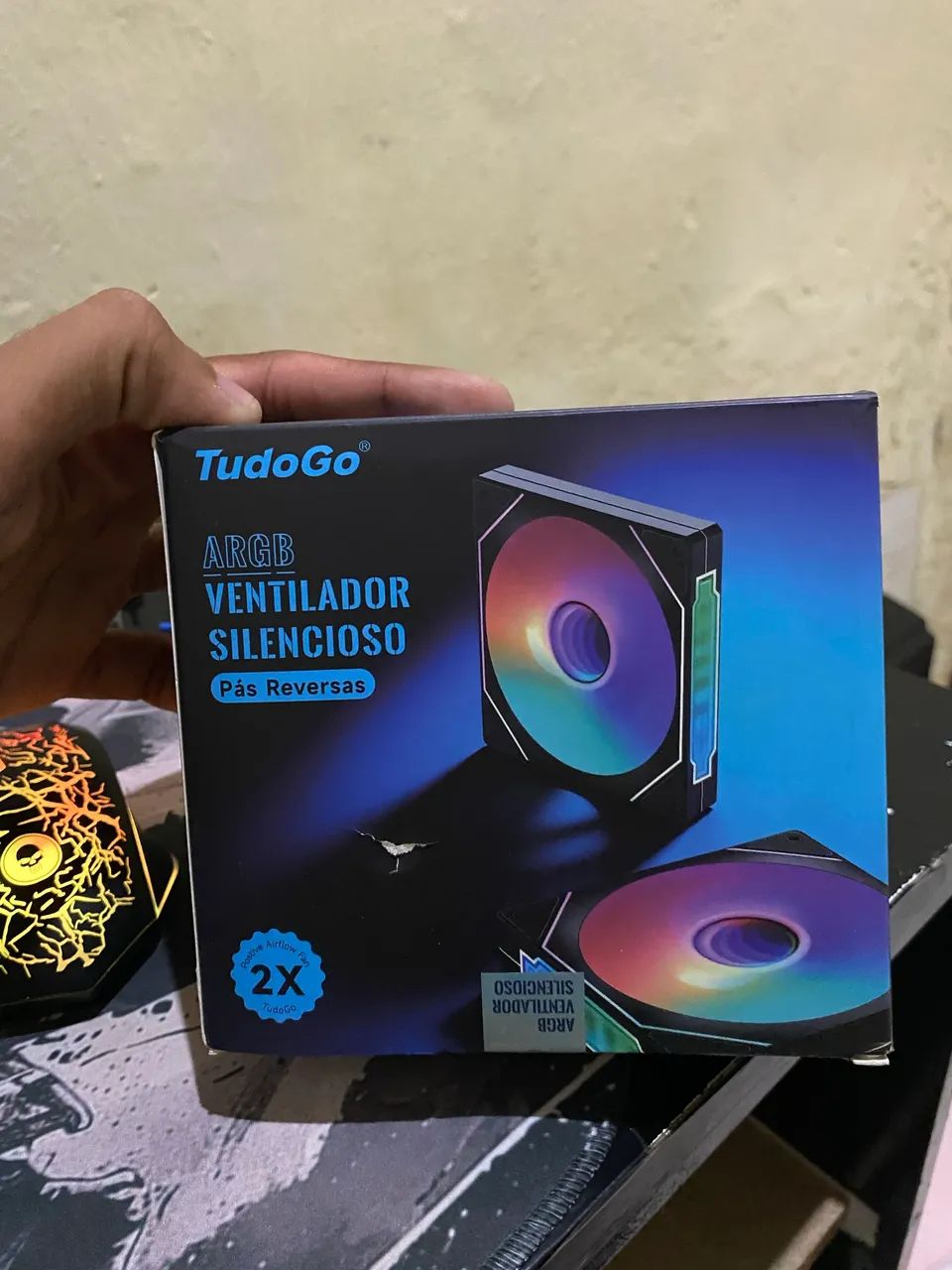 Vendo 1 ventooinha argb  - Foto 3