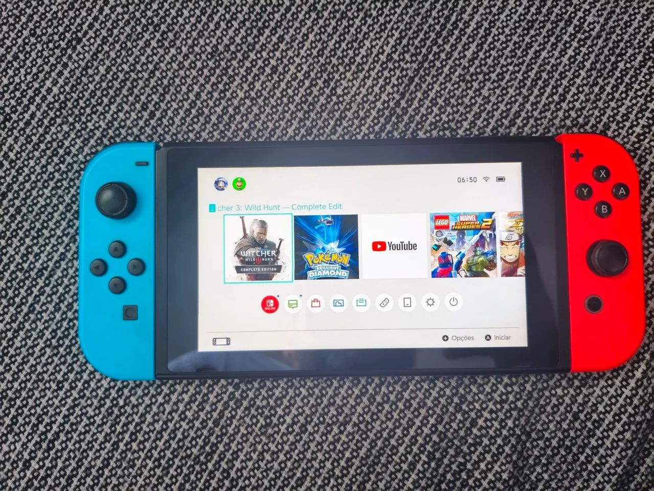 Nintendo Switch 