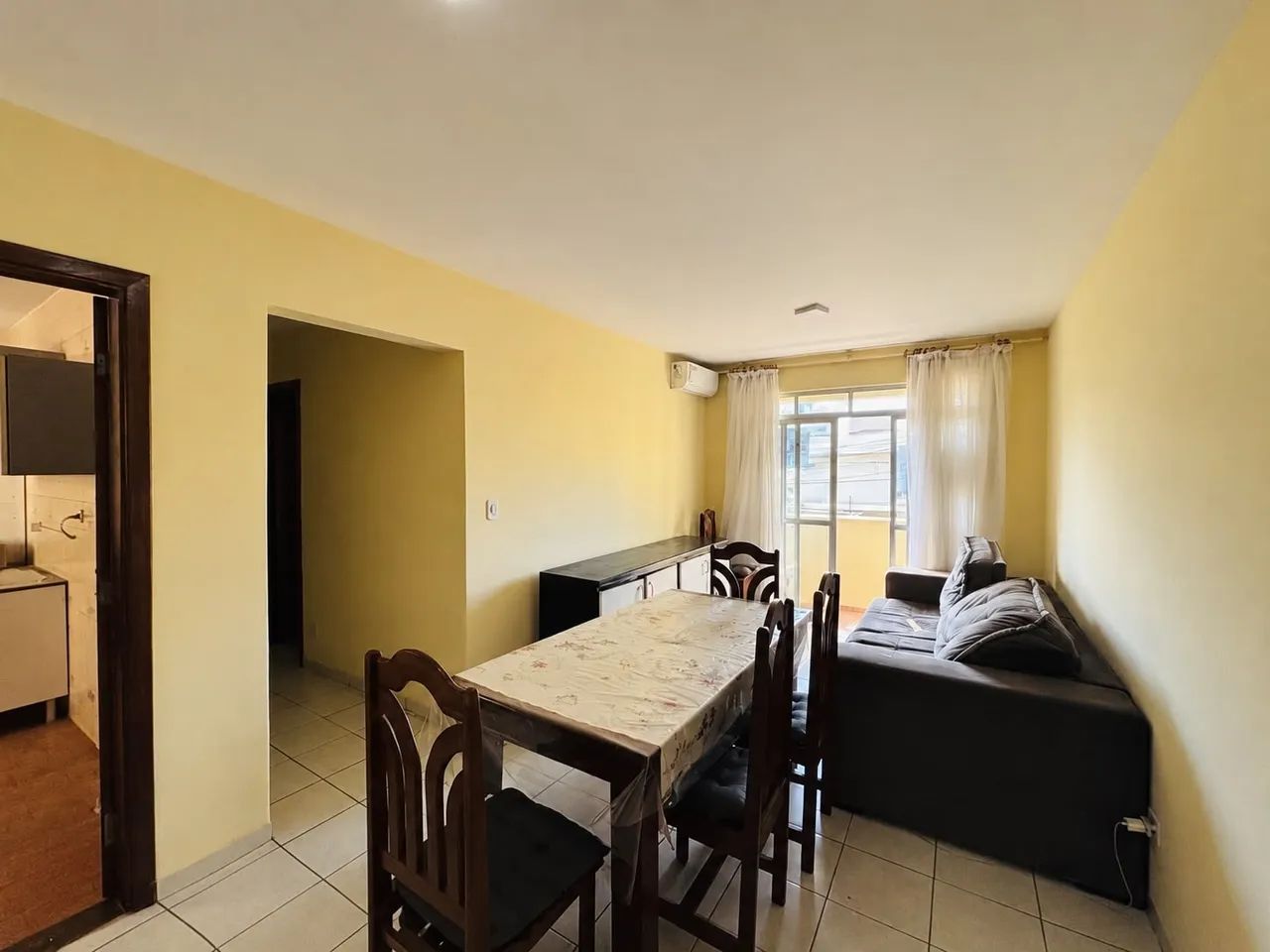 Apartamento Mobiliado para Locação com 3 Quartos, Suíte, Sacada e 2 Vagas - Foto 2
