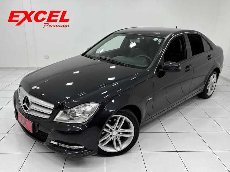 Mercedes-Benz C-180 CGI Classic 1.8 16V 156cv Aut. 2012