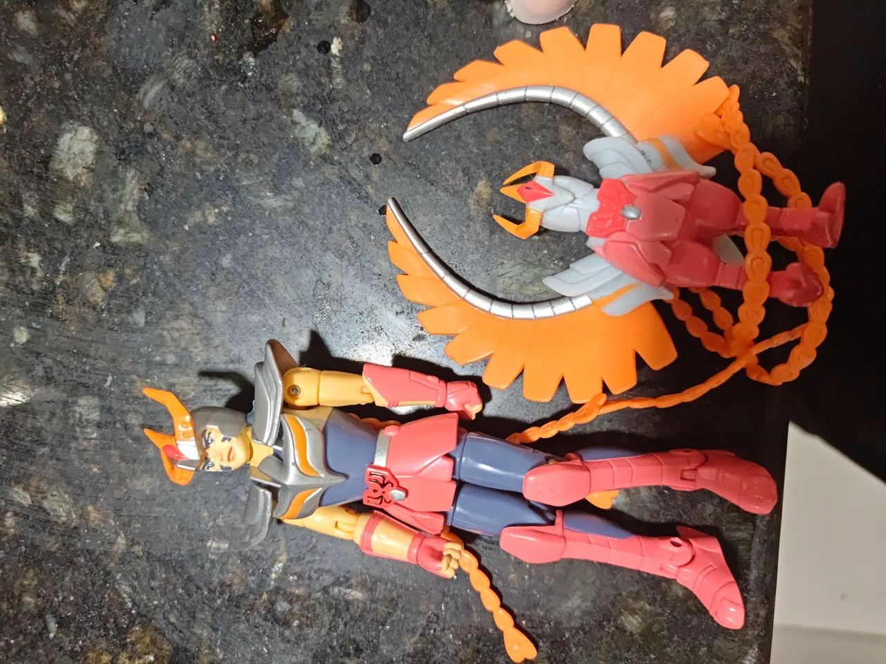 Boneco cavaleiros do zodíaco Ikki de Fênix 