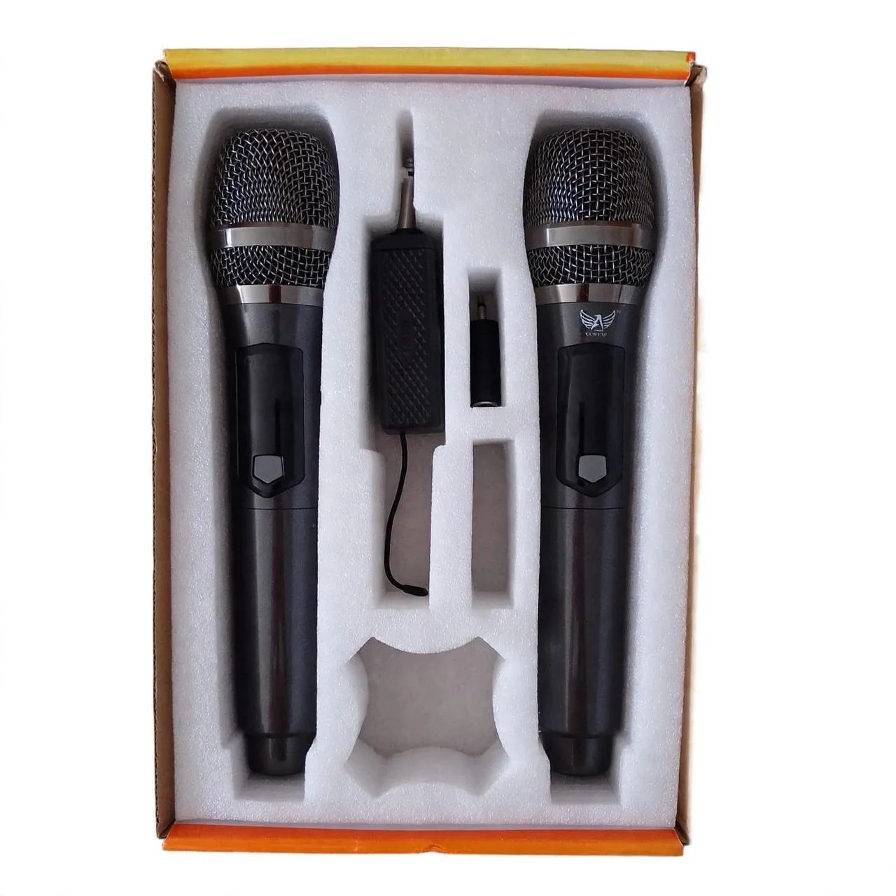 MICROFONE DUPLO SEM FIO LTMEX M-997W COM APENAS 3 MESES DE USO - Foto 2