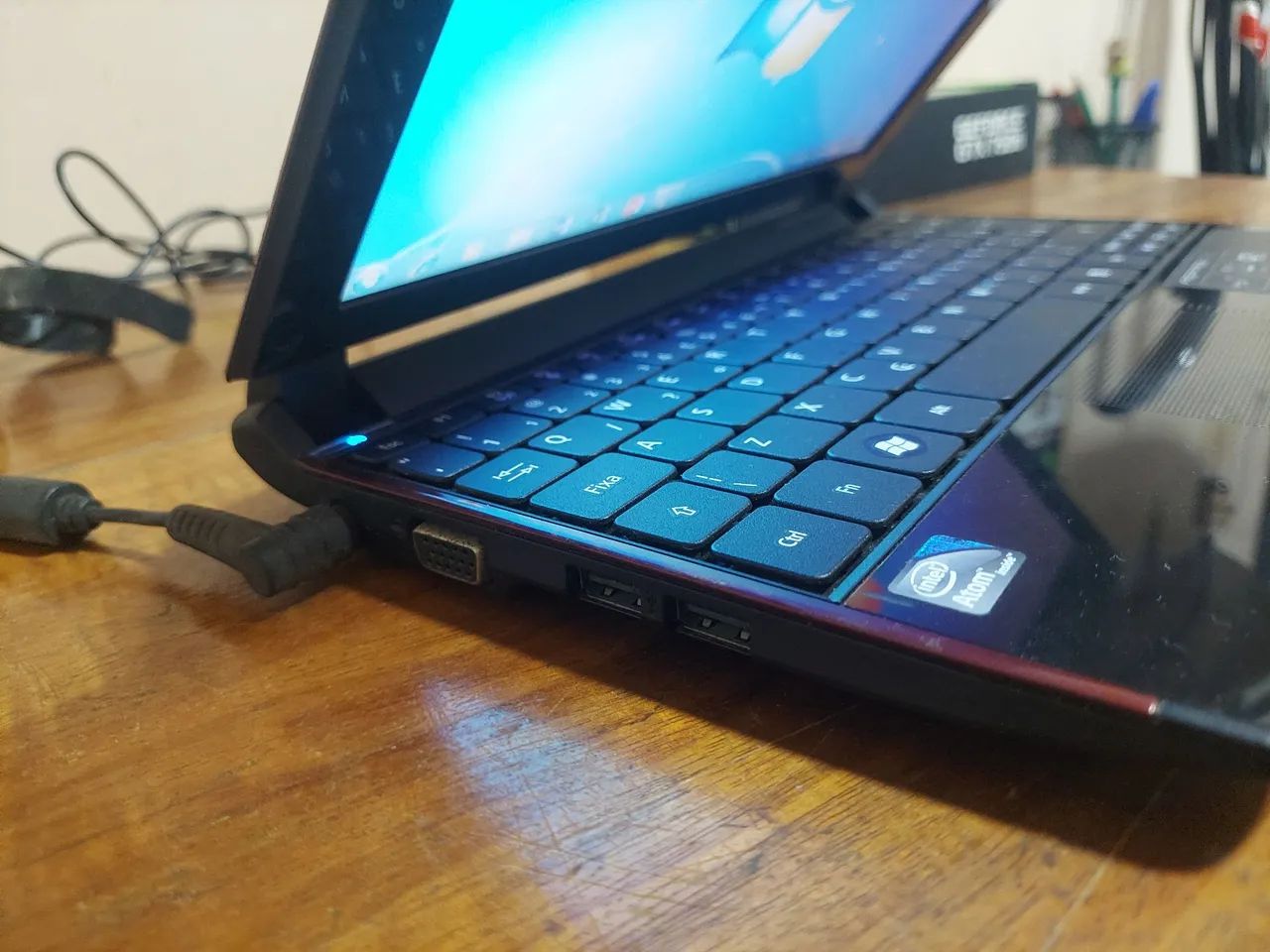 Notebook Acer Aspire Atom 2gb 160gb tela 10,1" - Foto 4