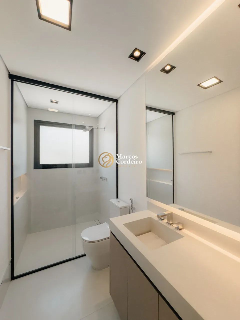 Casa para venda possui 980 metros quadrados com 7 quartos no Alphavile São Paulo - Foto 8