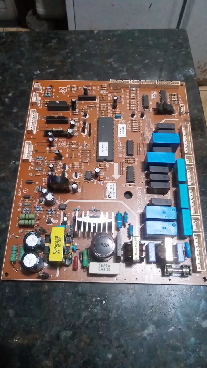 Placa Principal Geladeira Eletrolux SH70X Side-by-Side - Foto 2