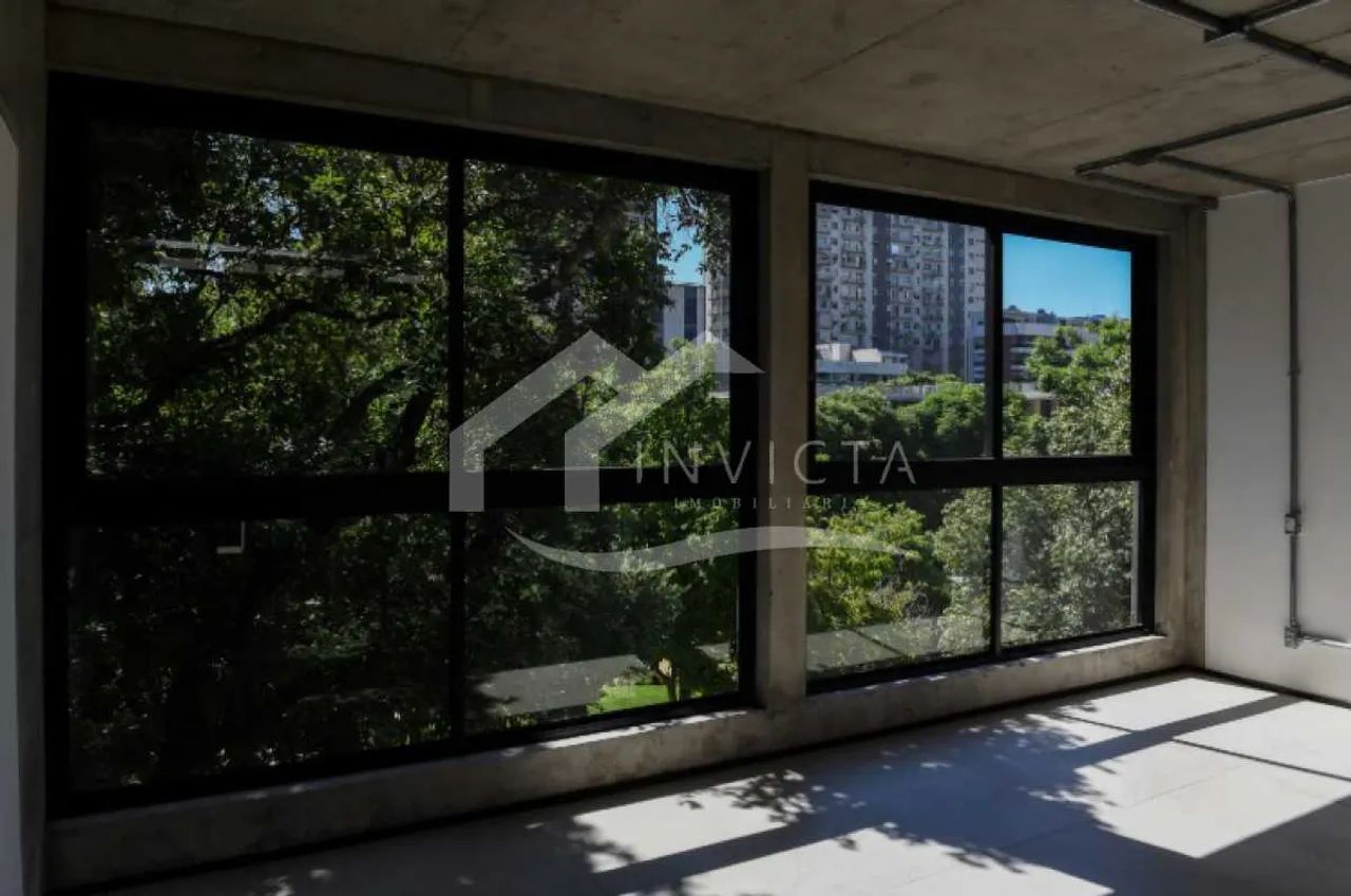 QUARTO E SALA REFORMADO EM ÓTIMA LOCALIZAÇÃO BOTAFOGO