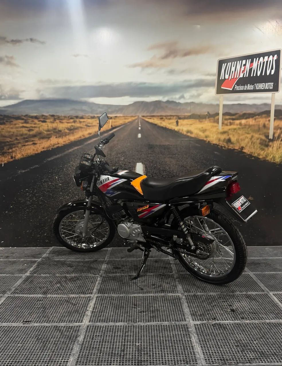 YAMAHA RD 135 1996 - Foto 4
