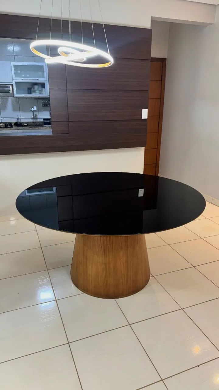 Mesa de jantar redonda