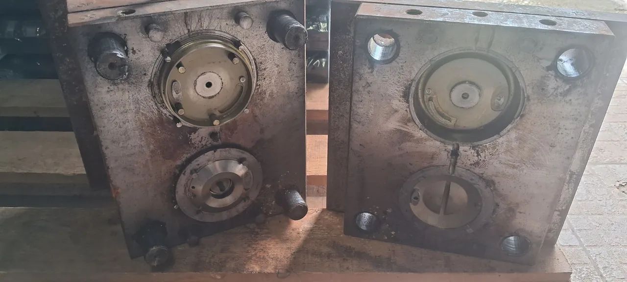 02 Moldes para injeção plástica  - Foto 2