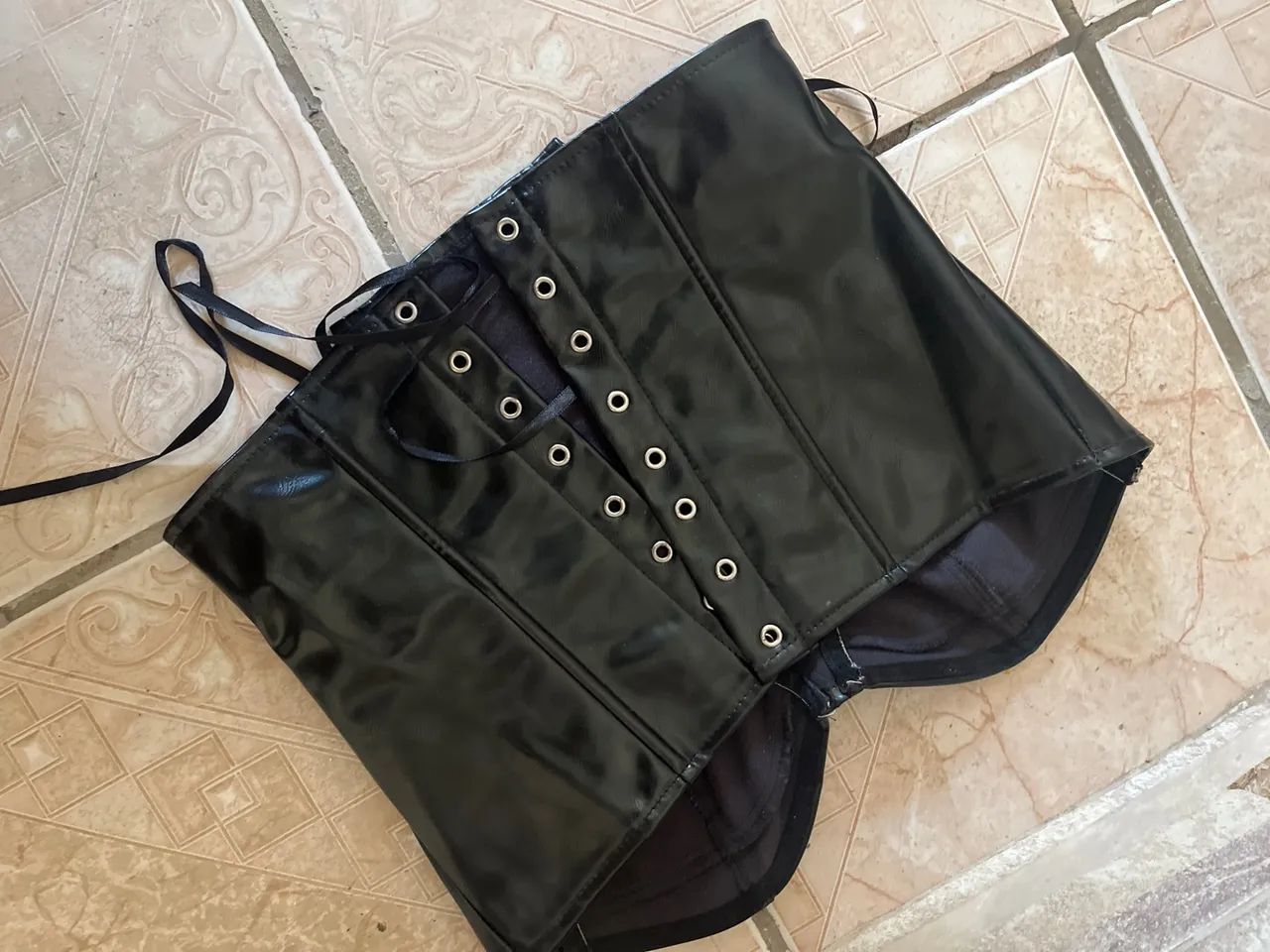 Corset de couro  - Foto 2