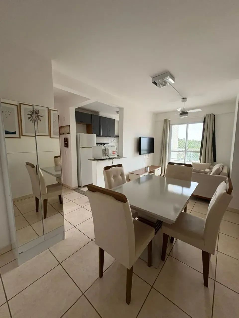 Alugo apartamento mobiliado com 2 quartos
