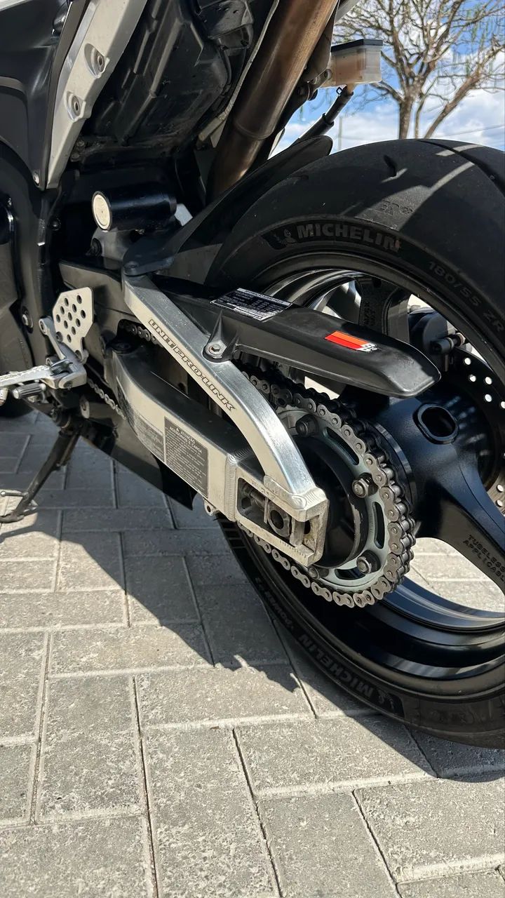 CBR600RR 2011  - Foto 3