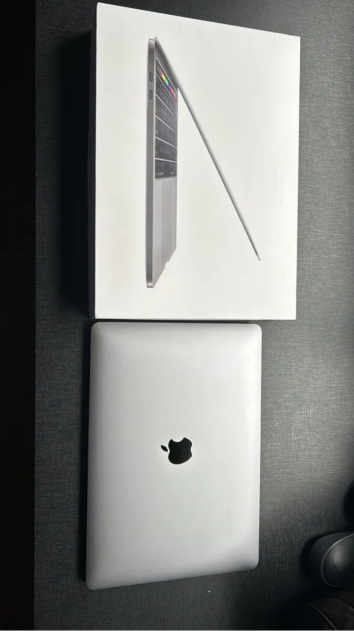 MacBook Pro 13? 2018 i5 8GB 512GB SSD Touch Bar + Caixa Original