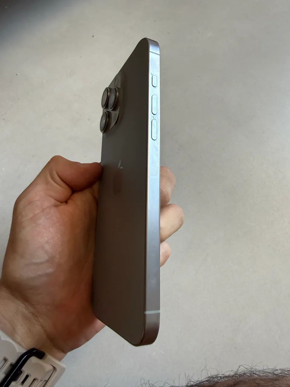 IPhone 16 Pro Max 512gb - Foto 3