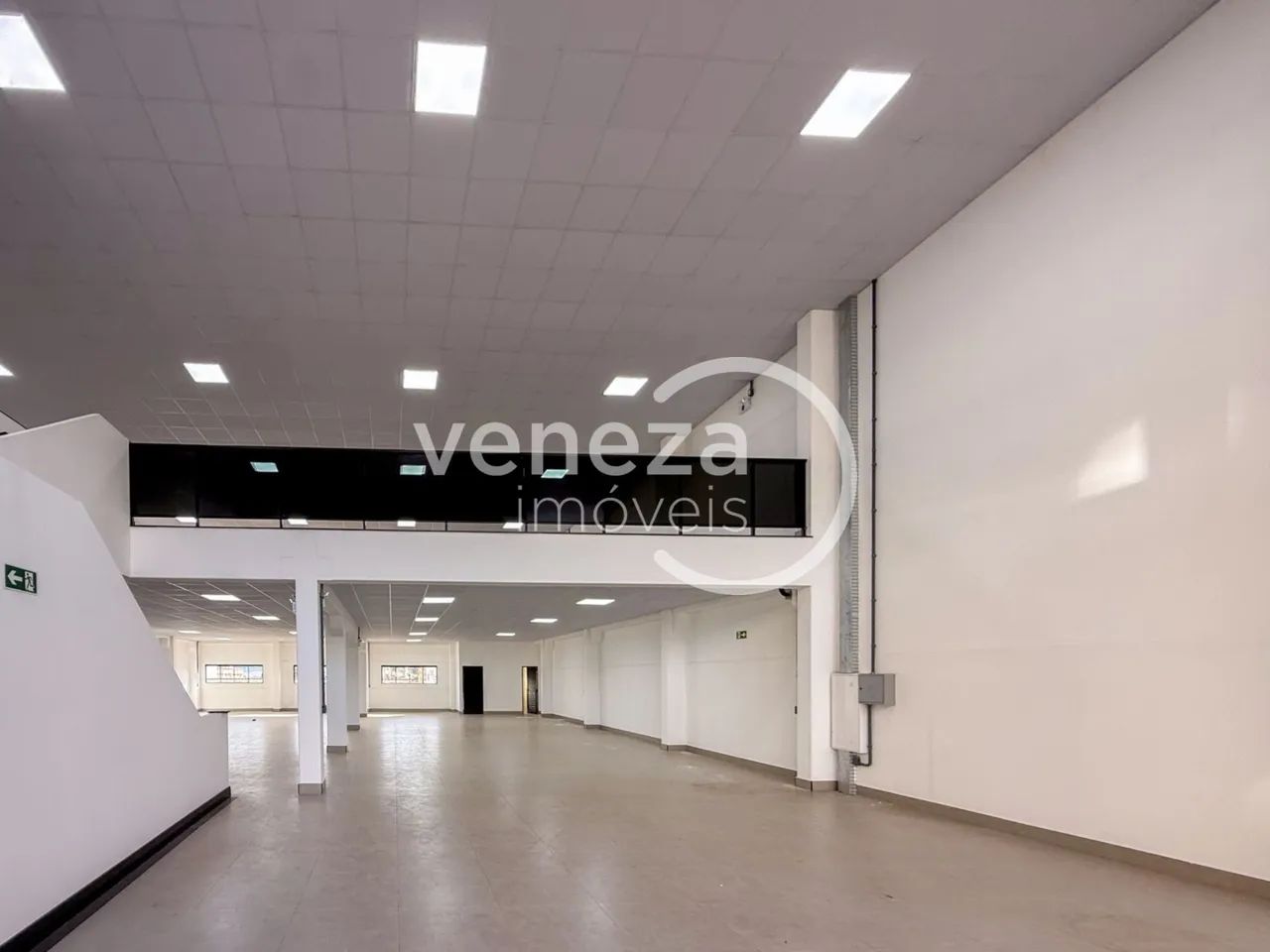Barracão comercial para alugar, 999 m² no Centro de Cambé/PR - Foto 5