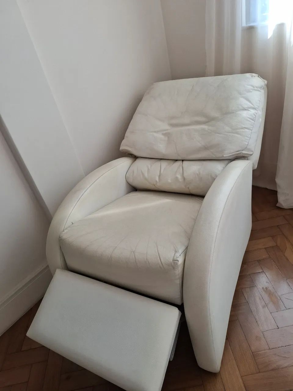 Poltrona Reclinável, Branca, Super confortável  - Foto 3