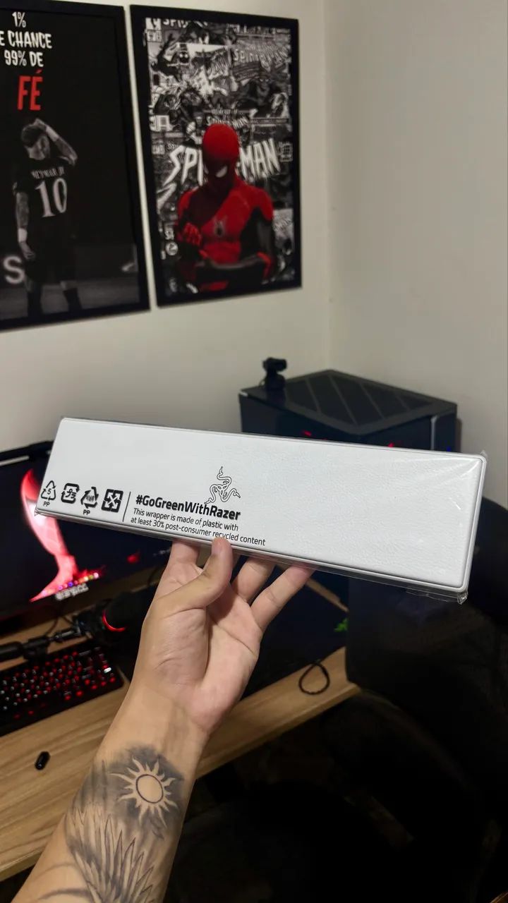Teclado Razer Hustman V3 Pro TKL + apoio de pulso  - Foto 3