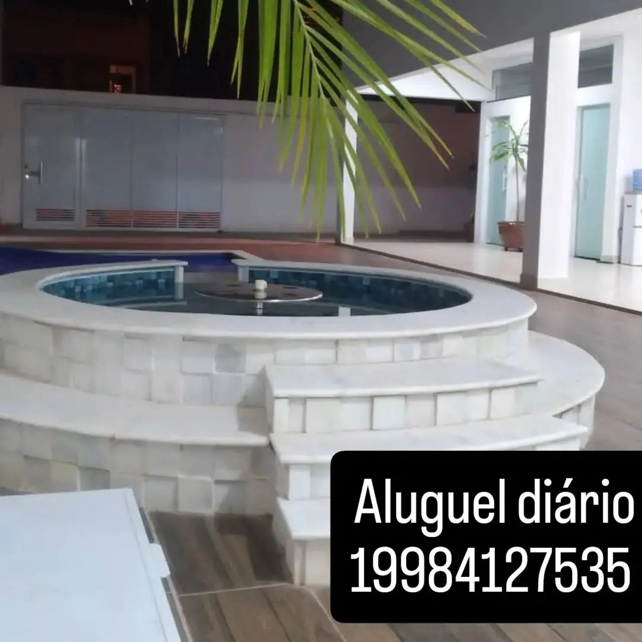 Arae de lazer com piscina 