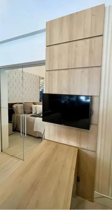 MÓVEIS PLANEJADOS DE SHOWROOM - MESA DE ESTUDOS - Foto 5