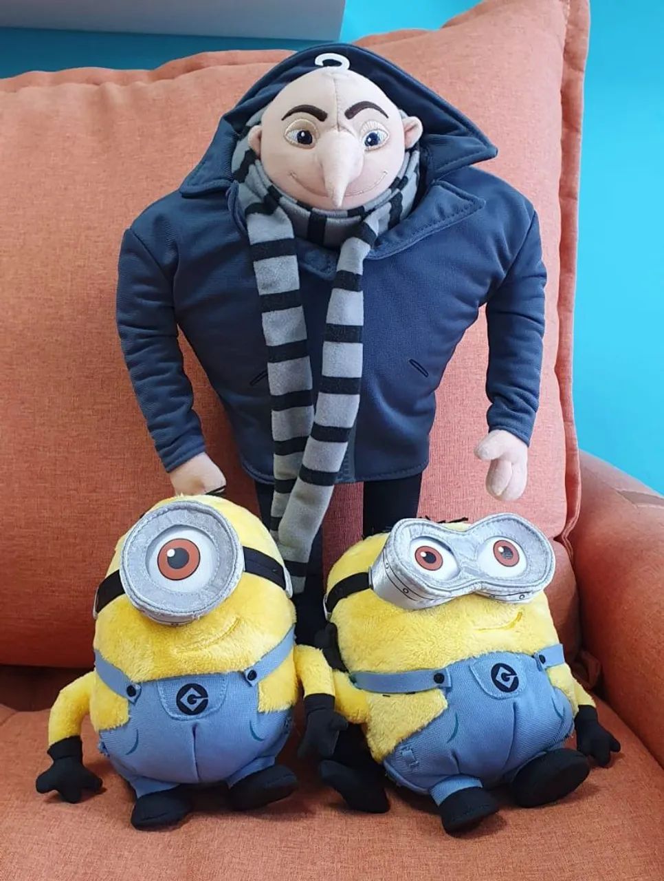 4 bonecos Minions, Gru e Minion do Mal importados EUA - Foto 5