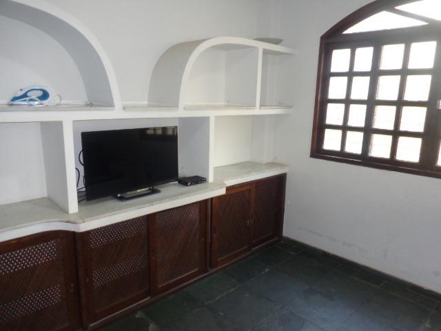 Casa c/ 5 quartos sendo 2 suítes , Churrasqueira e 3 vagas de garagem - Foto 2