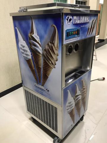 Máquina de sorvete italianinha - Foto 2