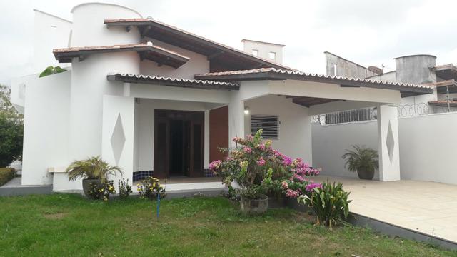 Belíssima casa na Chácara Brasil