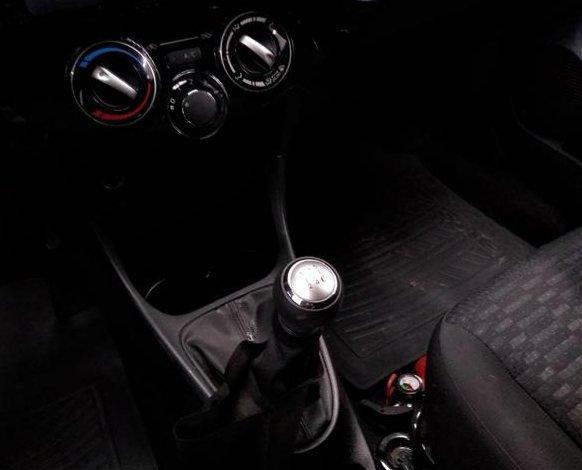 Toyota Etios HATCH 1.3 2015/ 2015 >Aceita troca menor valor - Foto 8