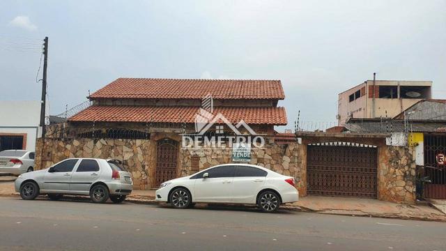 Casa a Venda em Frente ao Araujo do AVIÁRIO