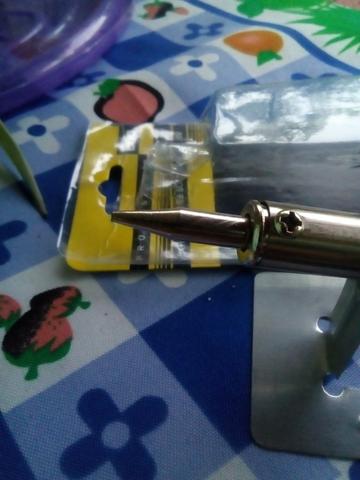 Ferro de Solda Eda Profissional 60w com suporte - Foto 6