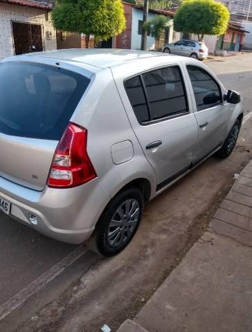 Vendo Renaut Sandero 1.6 - Foto 2