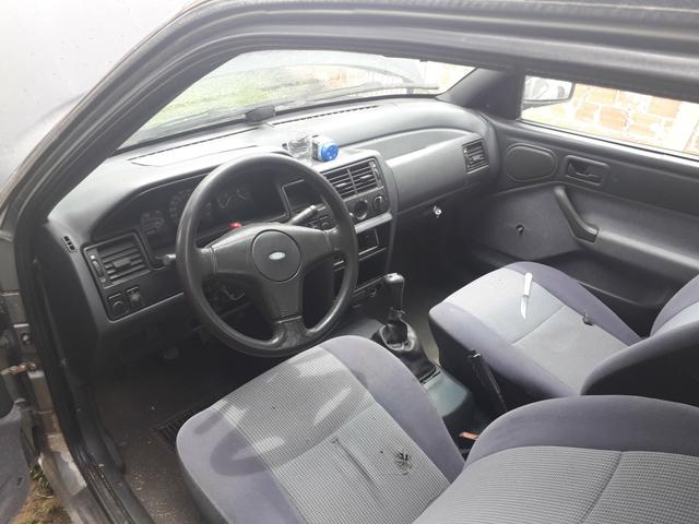 Escort 96 - Foto 2