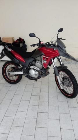 XRE 300 abaixo da tabela