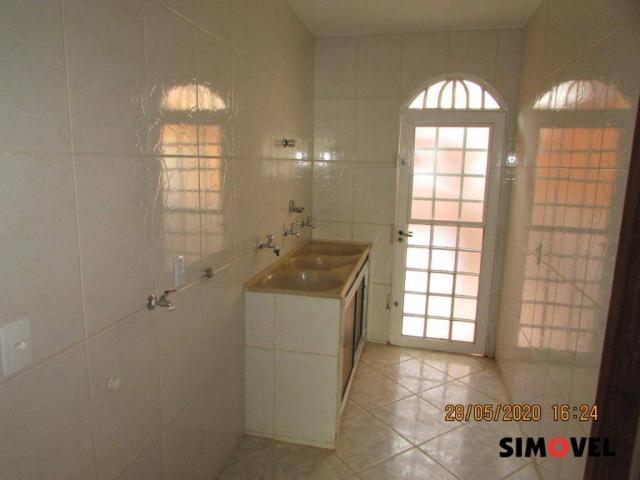 Casa com 6 dormitórios para alugar, 260 m² por R$ 4.000,00/mês - Setor Habitacional Samamb - Foto 16