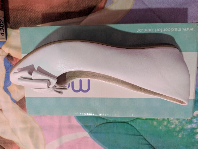 max confort sapatos branco