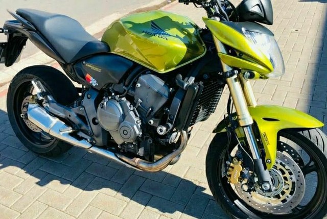 HONDA HORNET