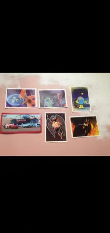 LOTE FIGURINHAS DIVERSAS <br>3 turma da Mônica <br>2 LIGA DA JUSTIÇA <br>1 CARS DISNEY<br><br>R$15