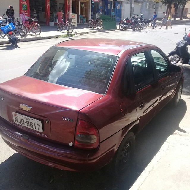 VENDO ESTE CORSA CLASSIC 2010