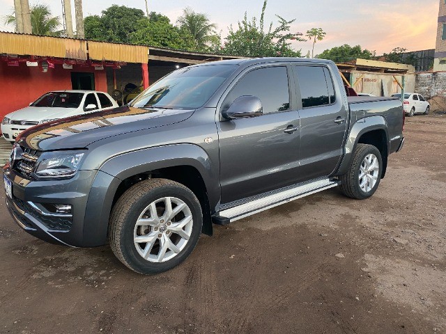 AMAROK CAB. DUPLA HIGHLINE 2.0 4X4 DIESEL AUT. 2019 34 MIL KM RODADOS