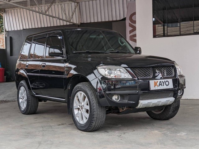 PAJERO TR4 2010/2010 2.0 4X4 16V FLEX 4P MANUAL