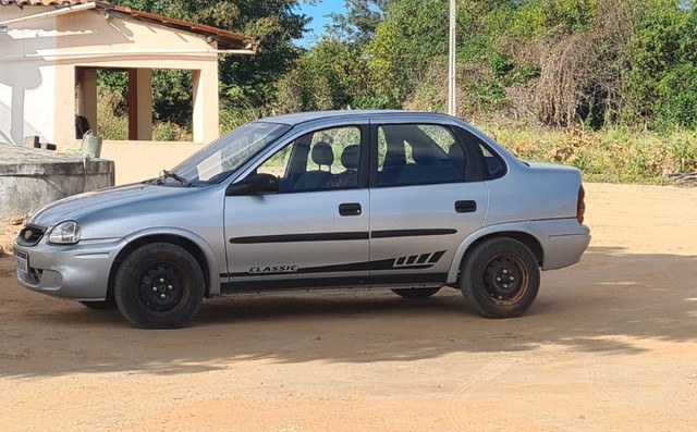 CLASSIC 2009/2010 PREÇO PRA VENDER 20 MIL