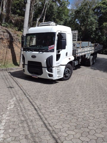 FORD CARGO 2429 ANO 2013