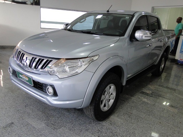 L200 TRINTON SPORT HPE 2.4 CD 4X4 DIESEL AUT
