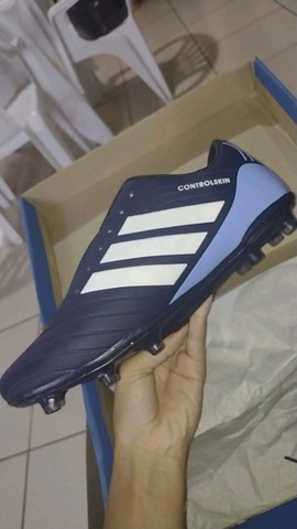 chuteira adidas campo numero 40