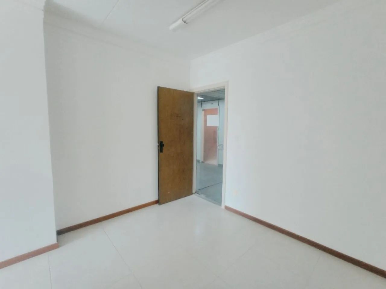 Sala para alugar, 35 m² por R$ 2.691,00/mês - Itaigara - Salvador/BA - Foto 7