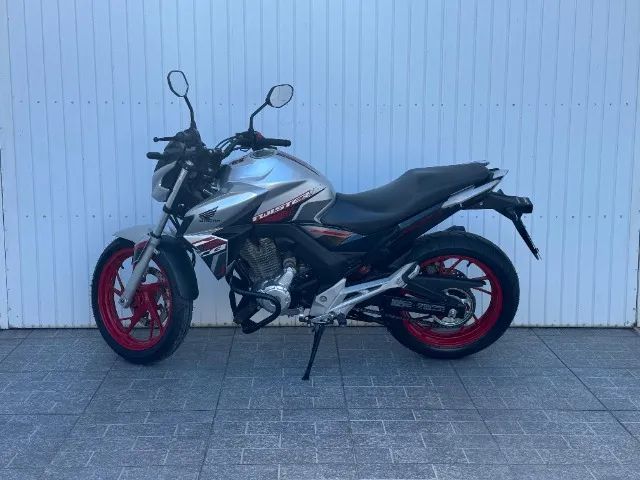 Honda CB  250 Twister 2021 - Apenas 21.000 km , único dono - Foto 6