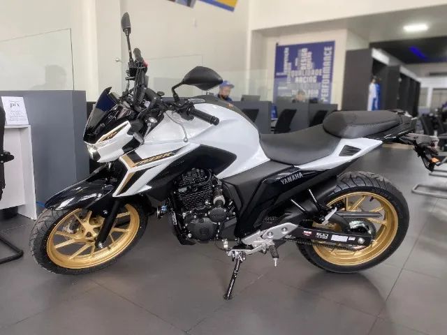 FZ25 25/25 PRONTA ENTREGA (( Entrada Facilitada + 48X R$ 757,77 ))