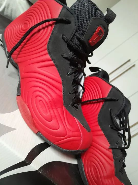 Tênis SIX STREET (BASQUETE) Tamanho 41 NOVO Calçados