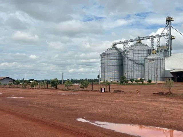 Fazenda de 9.700 ha em Pontes de Lacerda MT